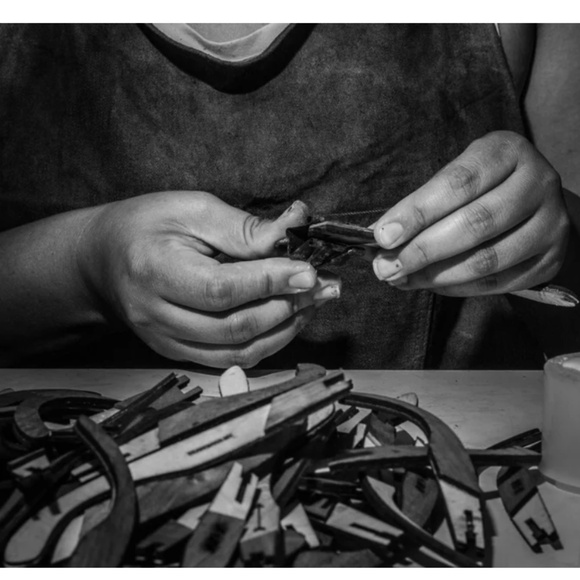 NIB: BANG Mexico: Wooden Polarized Sunglasses: Native Walnut - Picture 12 of 12